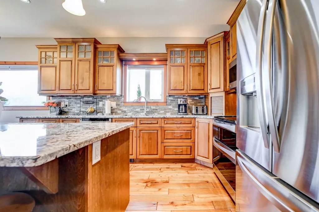 3005 214 Street Bellevue AB T0K0C0