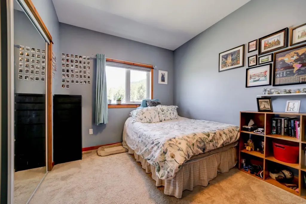 3005 214 Street Bellevue AB T0K0C0