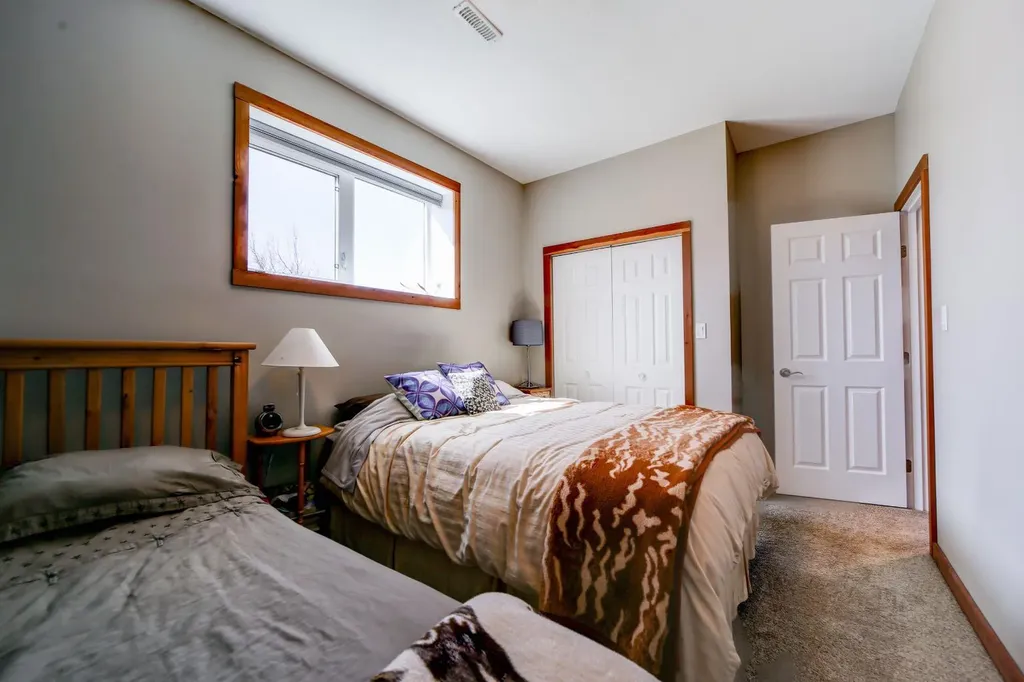 3005 214 Street Bellevue AB T0K0C0
