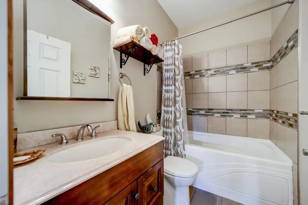 3005 214 Street Bellevue AB T0K0C0