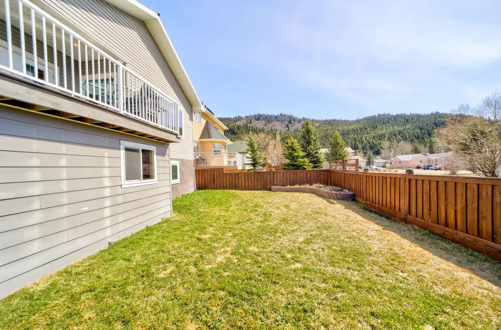 3005 214 Street Bellevue AB T0K0C0