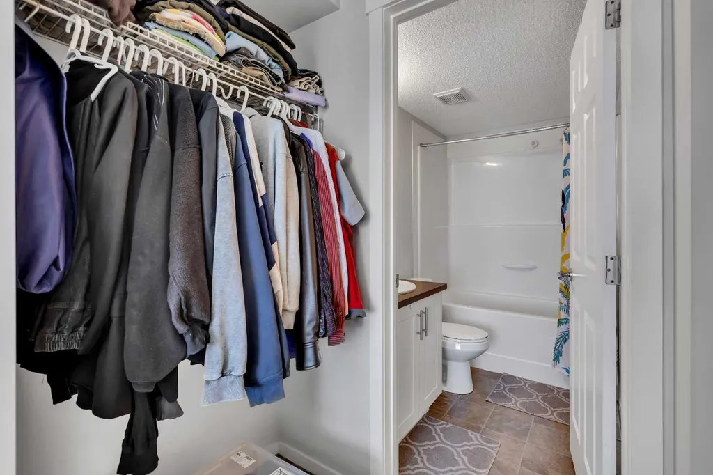 755 Copperpond Boulevard SE Calgary AB T2Z 4R2