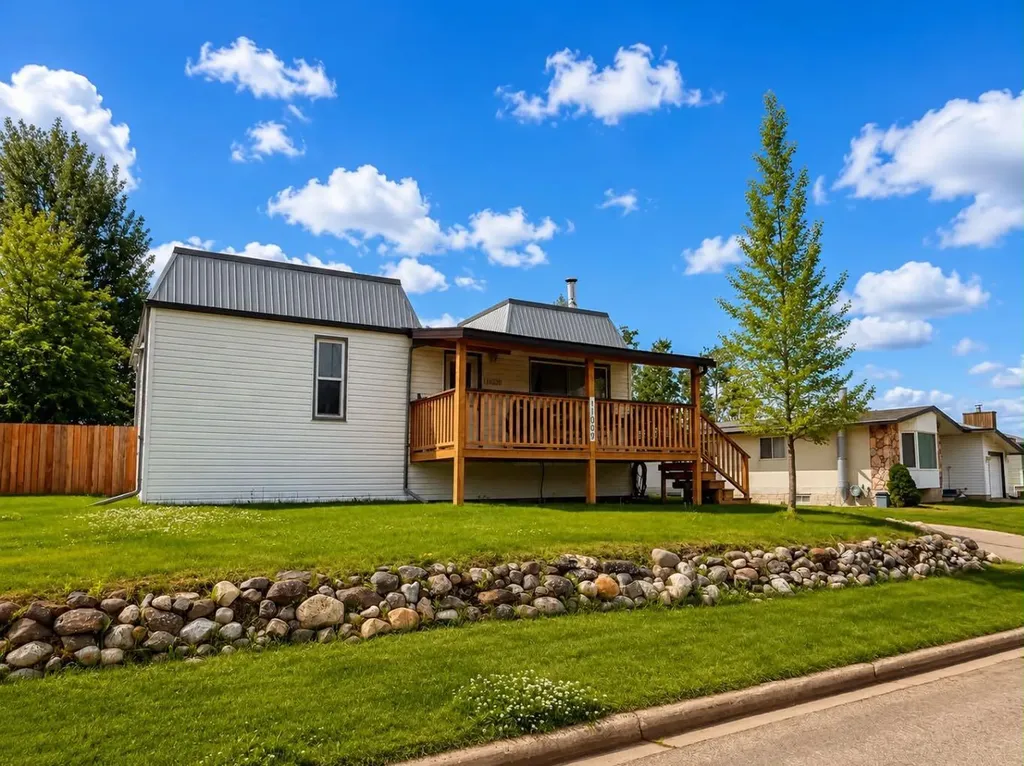 11009 Hoppe Avenue Grande Cache AB T0E0Y0