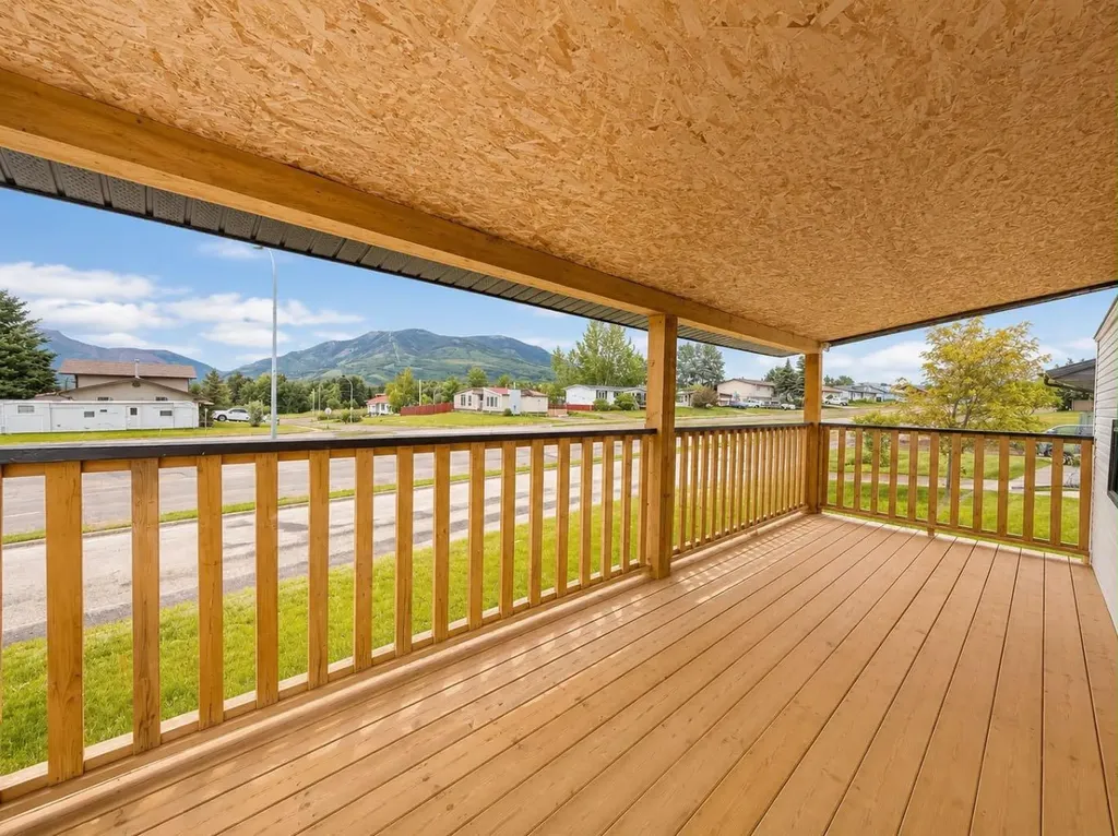 11009 Hoppe Avenue Grande Cache AB T0E0Y0