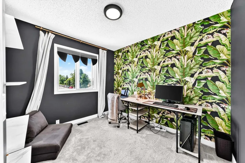 3728 Cedarille Drive SW Calgary AB T2W3Z8