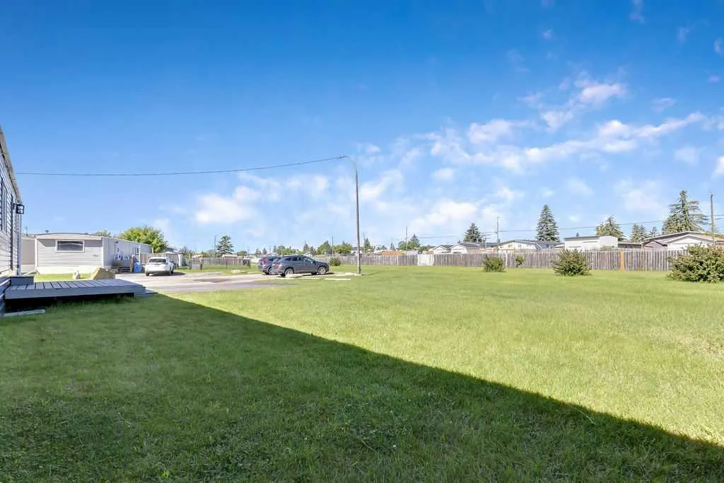 6220 17 Avenue SE Calgary AB T2A 4V5
