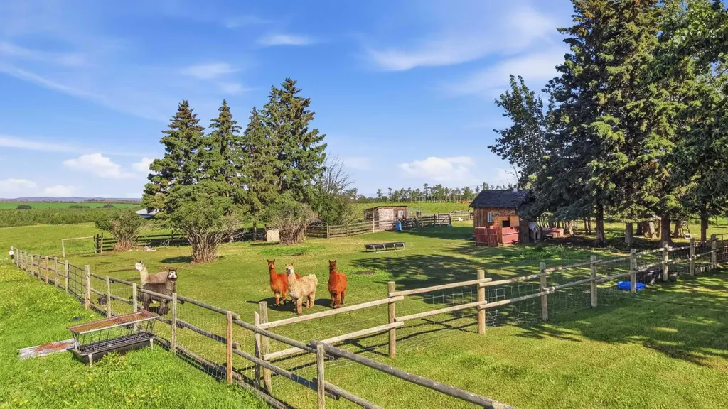 41416 Range Road 34 Rural Lacombe County AB T0C 2J0
