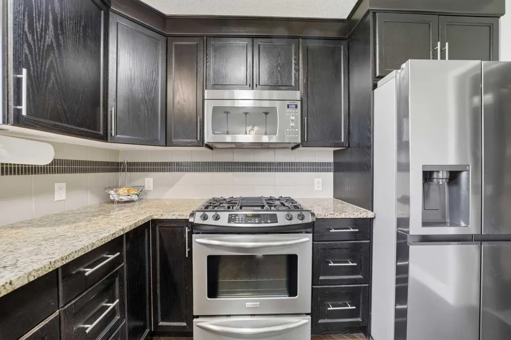 759 Stonehaven Drive Carstairs AB T0M 0N0