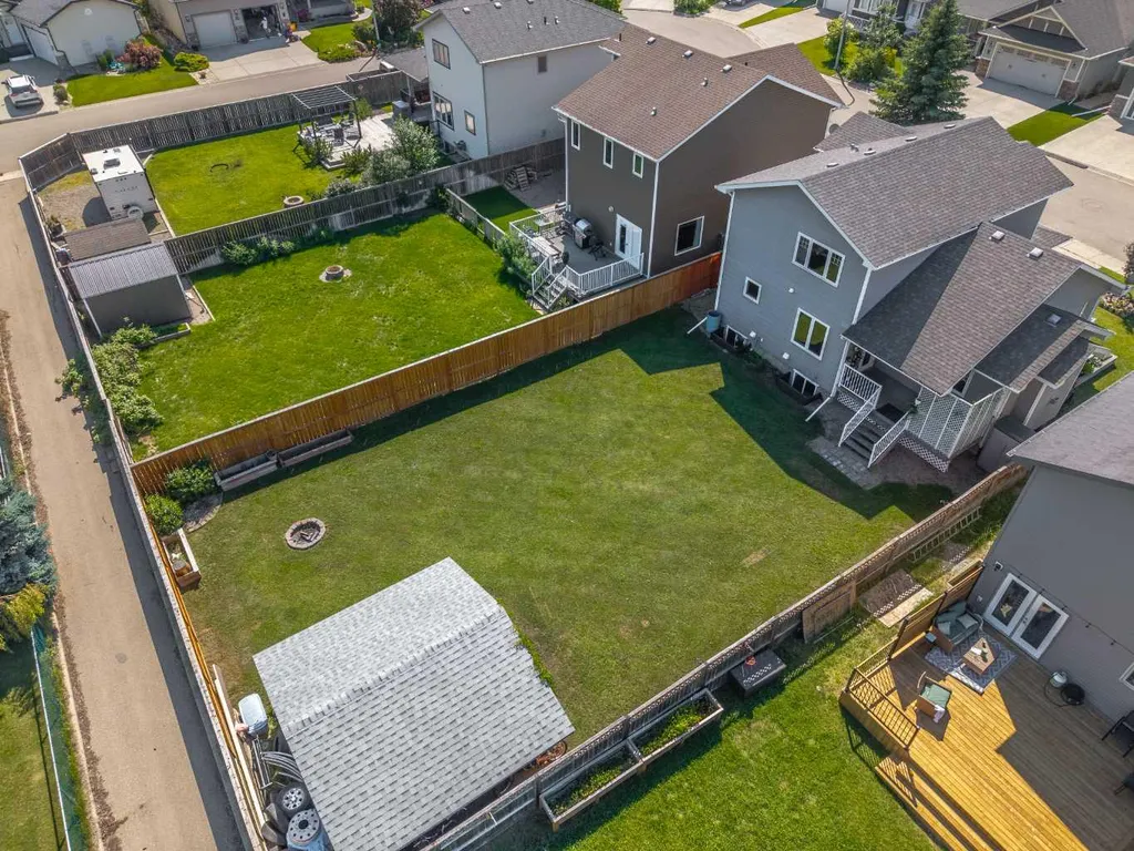 759 Stonehaven Drive Carstairs AB T0M 0N0