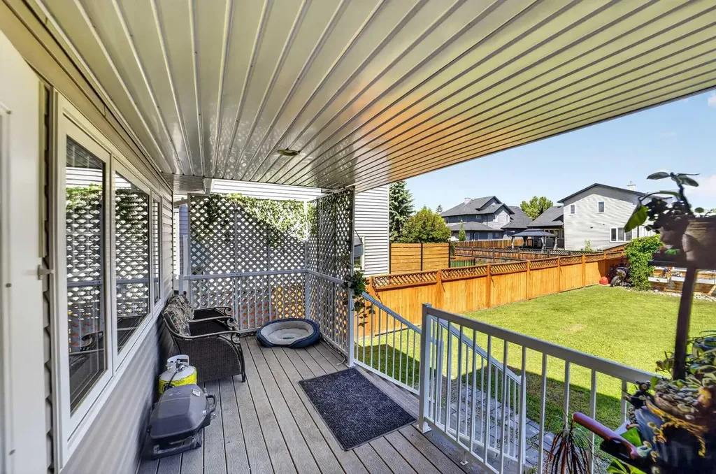 759 Stonehaven Drive Carstairs AB T0M 0N0