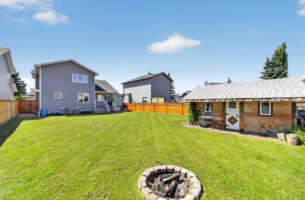 759 Stonehaven Drive Carstairs AB T0M 0N0