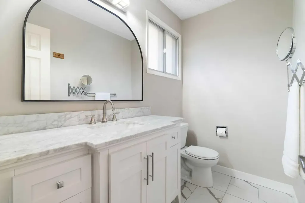 76 Pinebrook Close NE Calgary AB T1Y 3X5