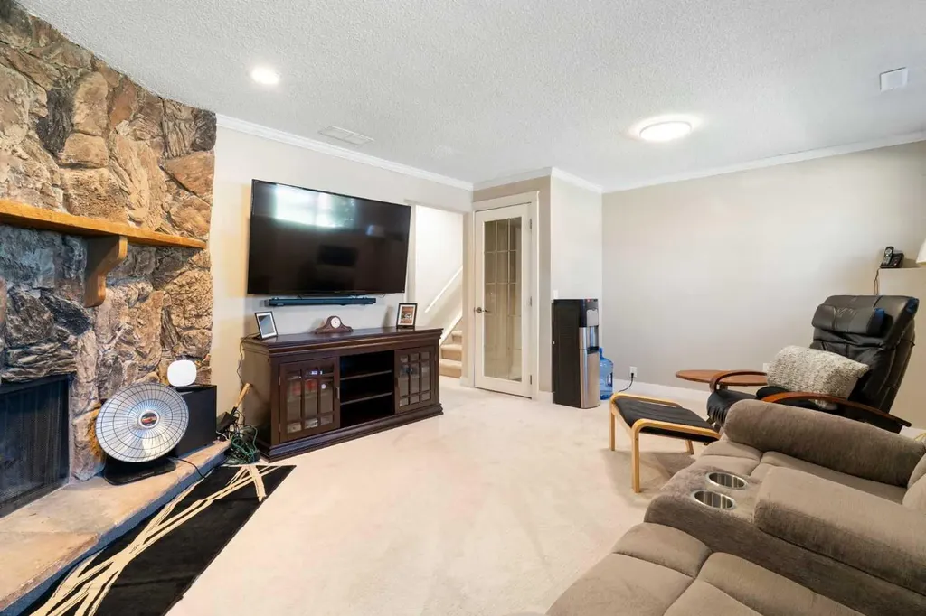 76 Pinebrook Close NE Calgary AB T1Y 3X5
