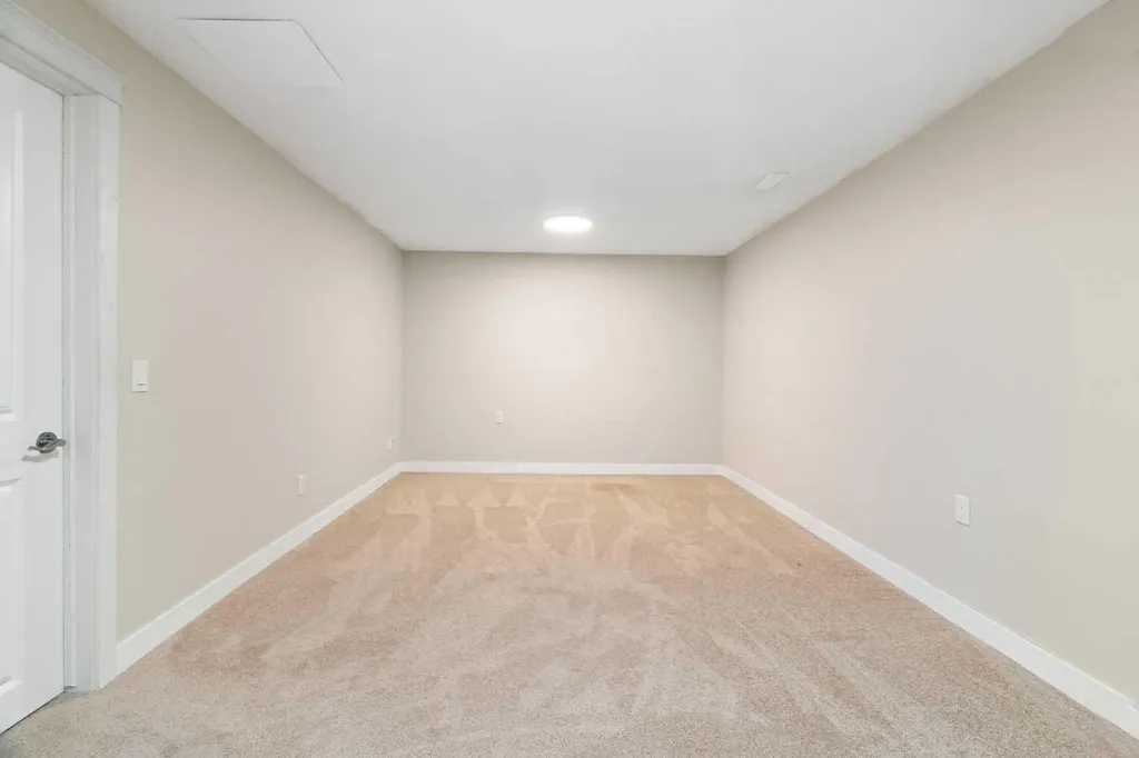 76 Pinebrook Close NE Calgary AB T1Y 3X5