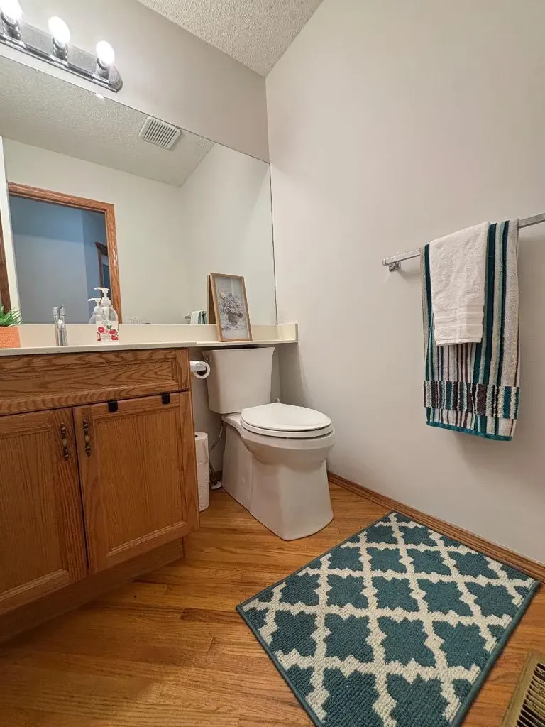 513 Sierra Madre Court SW Calgary AB T3H 3H5