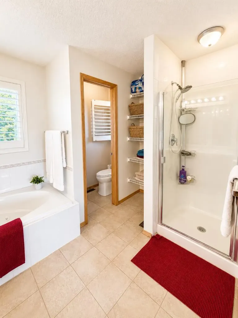 513 Sierra Madre Court SW Calgary AB T3H 3H5
