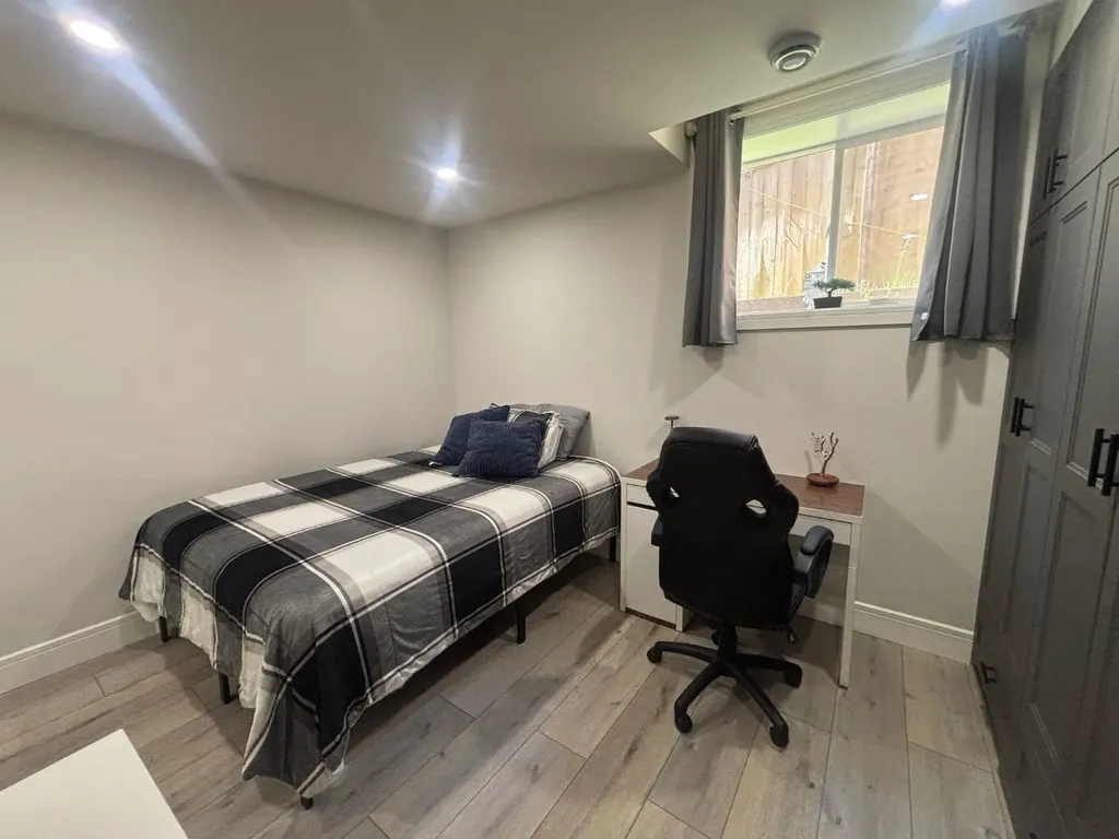 513 Sierra Madre Court SW Calgary AB T3H 3H5