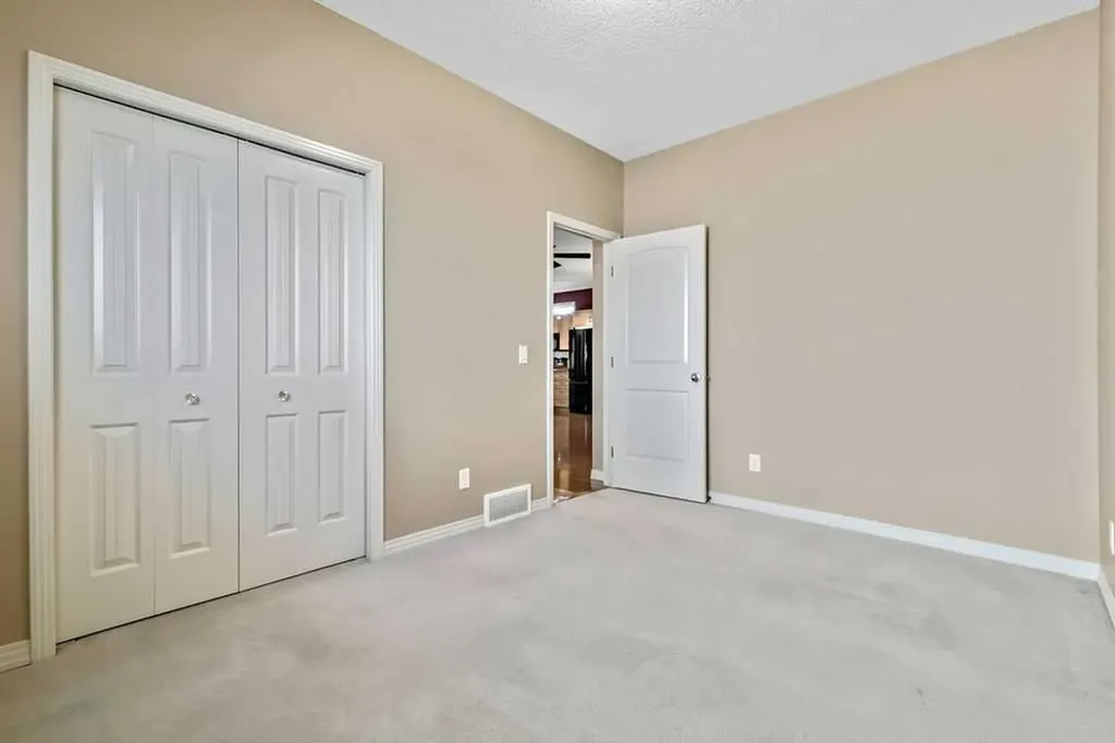 100 Westmere Way Chestermere AB T1X0C7
