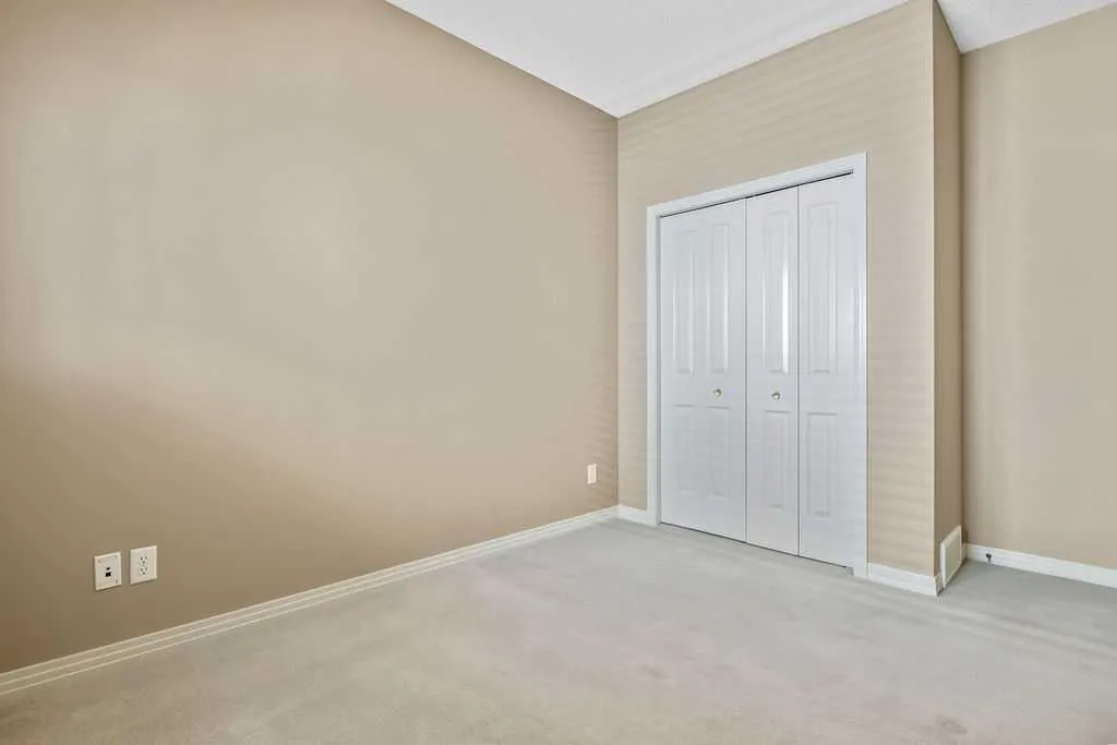 100 Hawkmere Way Chestermere AB T1X0C7
