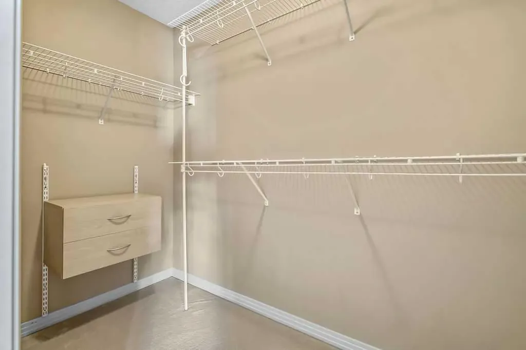 100 Westmere Way Chestermere AB T1X0C7