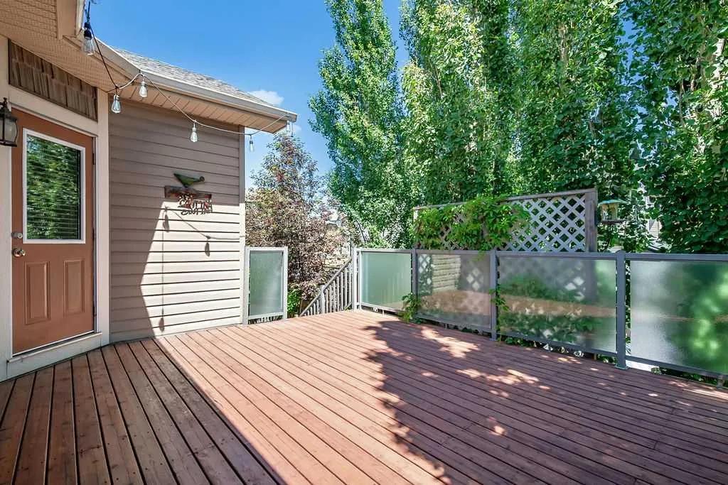 100 Hawkmere Way Chestermere AB T1X0C7