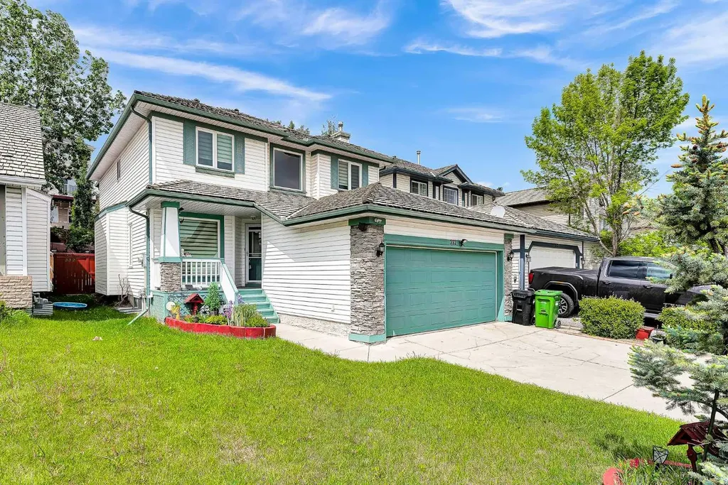 332 Harvest Hills Drive NE Calgary AB T3K 4H7
