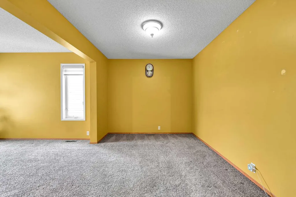 332 Harvest Hills Drive NE Calgary AB T3K 4H7