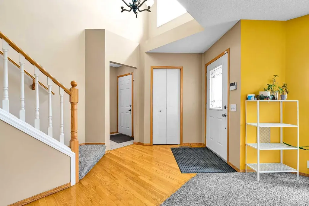 332 Harvest Hills Drive NE Calgary AB T3K 4H7