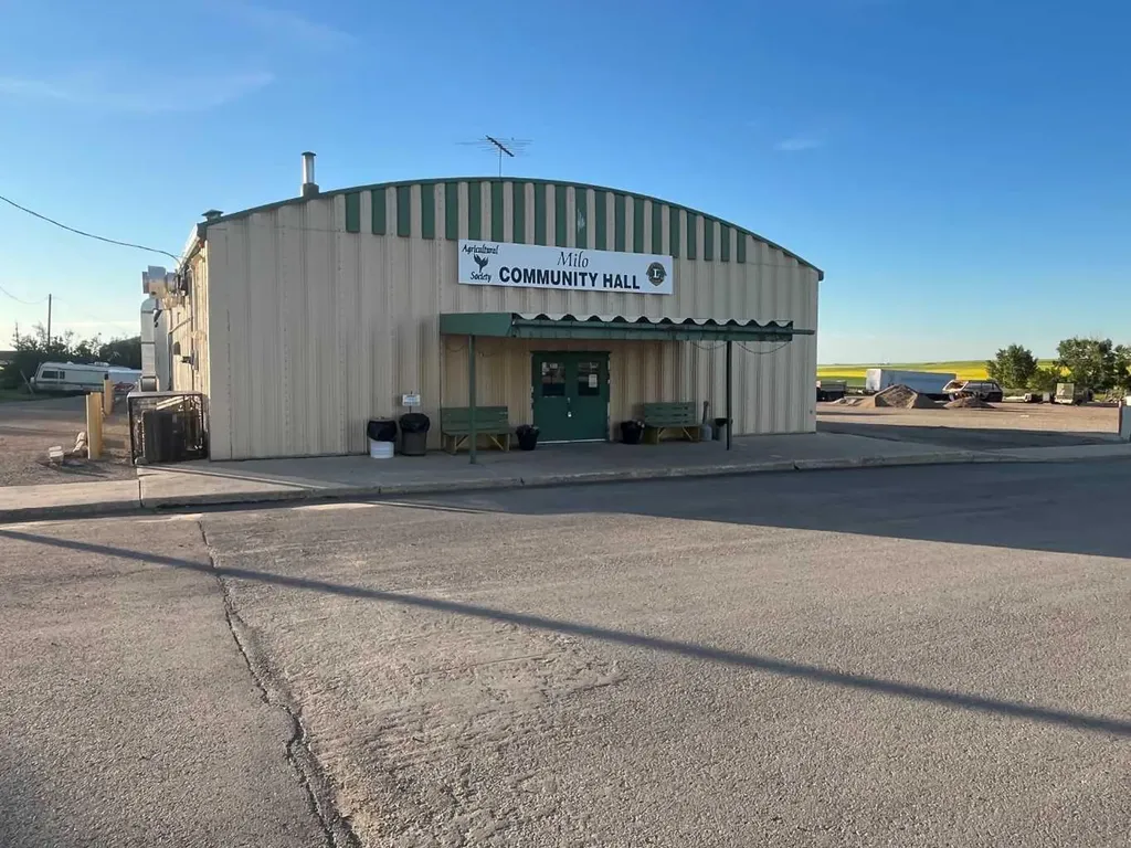 112 Centre Street Milo AB T0L1L0