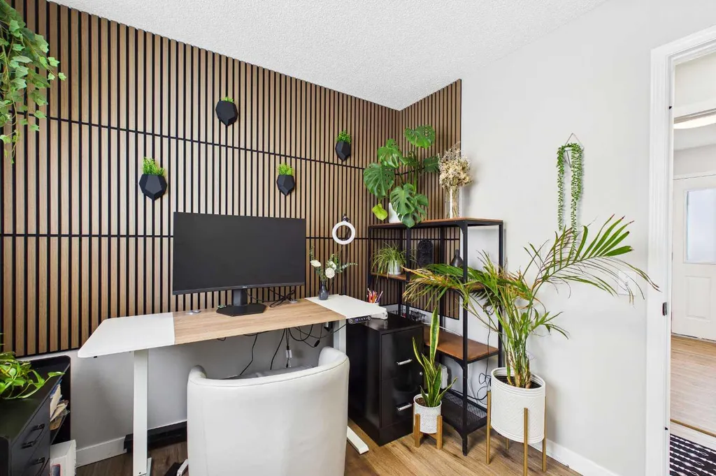 58 Hidden Crescent NW Calgary AB T3A 5L4
