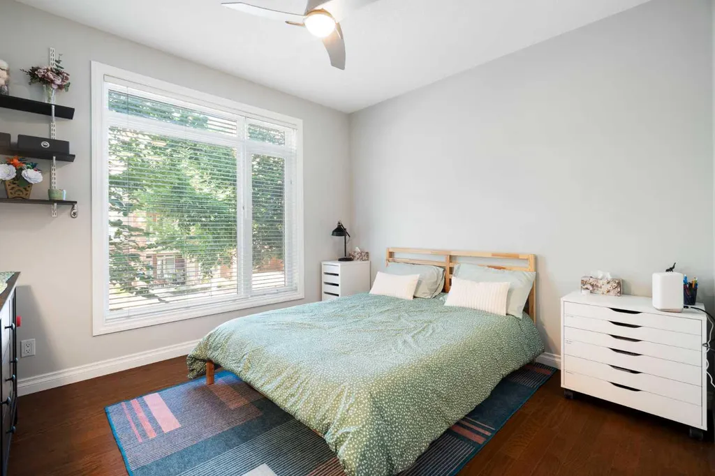 24 Hemlock Crescent SW Calgary AB T3C2Z1