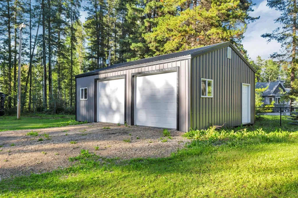 394051 Range Road 6-5 Rural Clearwater County AB T4T 1V5