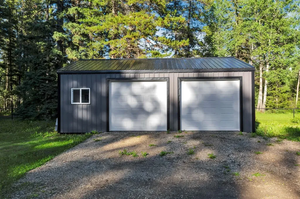 394051 Range Road 6-5 Rural Clearwater County AB T4T 1V5