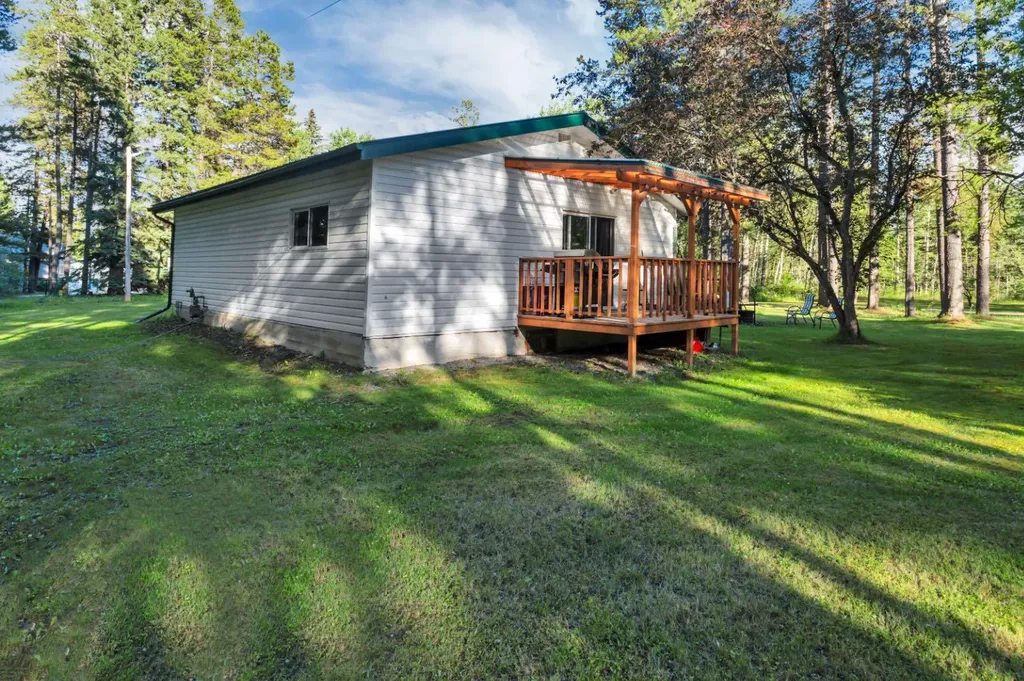 394051 Range Road 6-5 Rural Clearwater County AB T4T 1V5