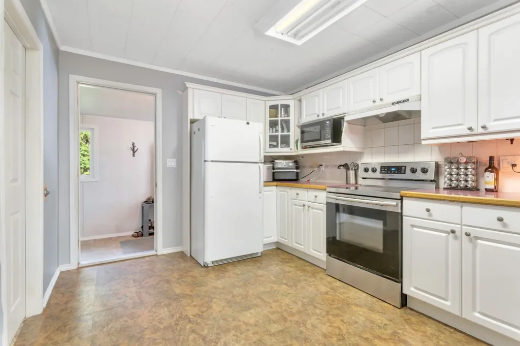 394051 Range Road 6-5 Rural Clearwater County AB T4T 1V5