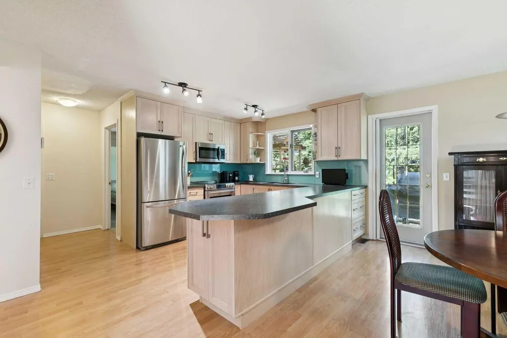 43 Bracken Road Bragg Creek AB T0L0K0