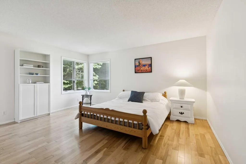43 Bracken Road Bragg Creek AB T0L0K0