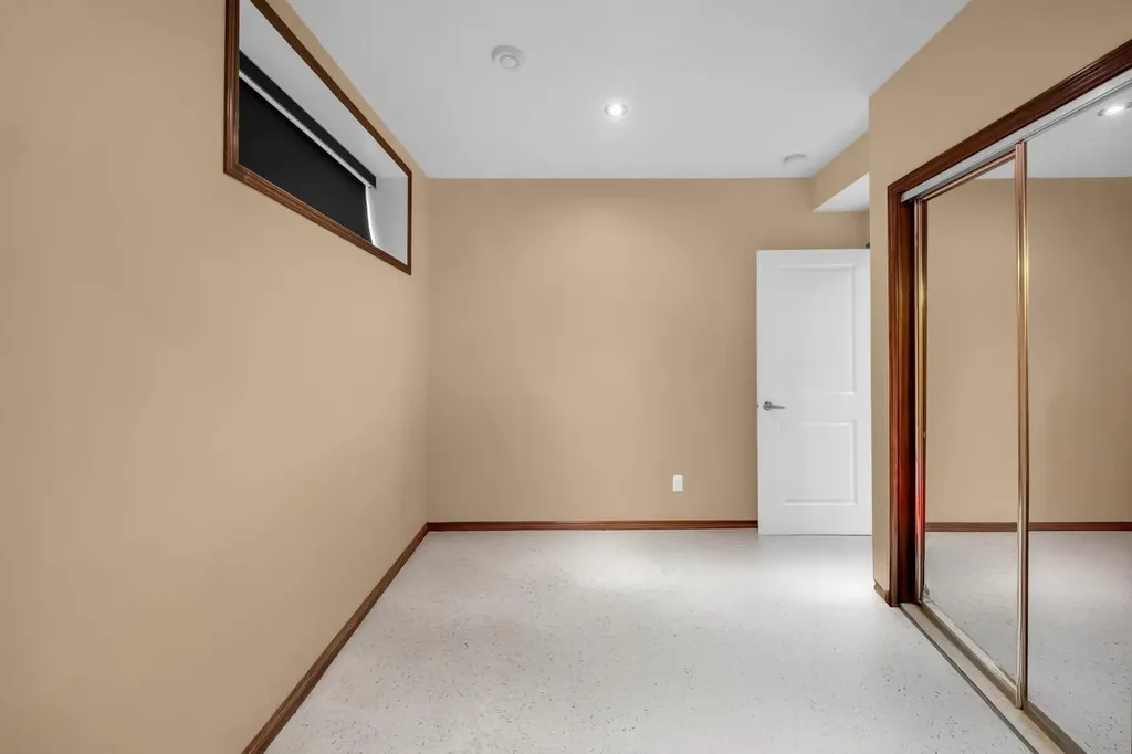 1011 Kings Heights Road SE Airdrie AB T4A0M5