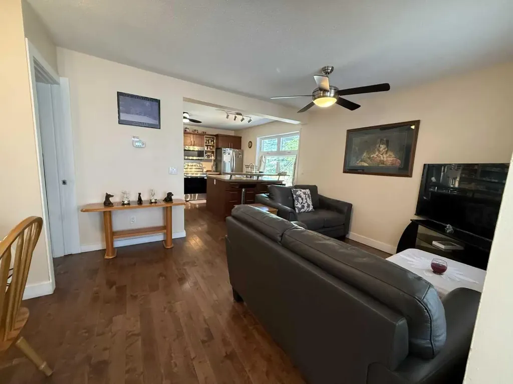 304 5 Avenue E Hanna AB T0J 1P0
