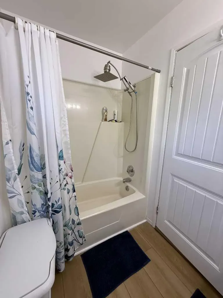 304 5 Avenue E Hanna AB T0J 1P0