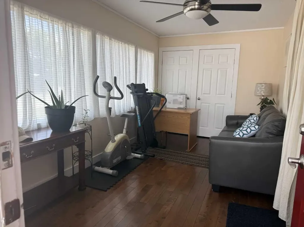 304 5 Avenue E Hanna AB T0J 1P0