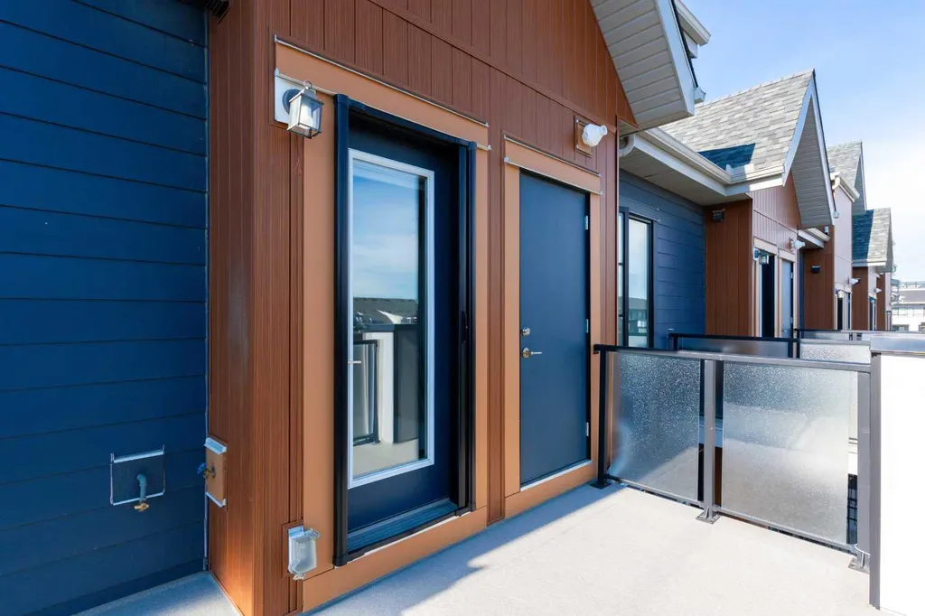 271 Livingston Common NE Calgary AB T3P 1K1