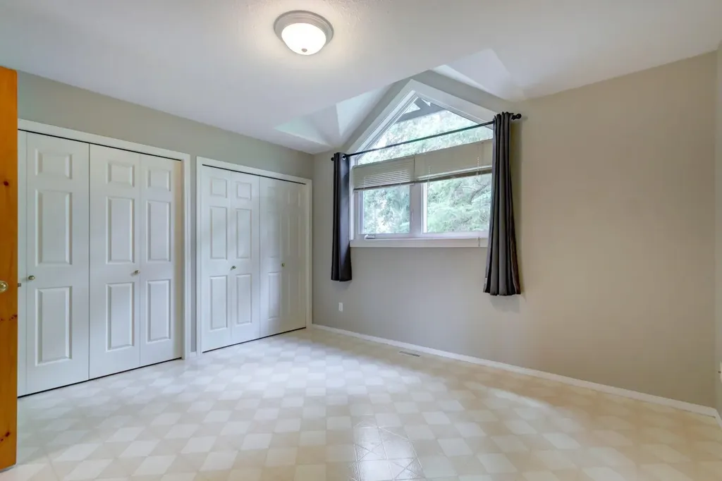 901 Benchlands Trail Canmore AB T1W 2Z8
