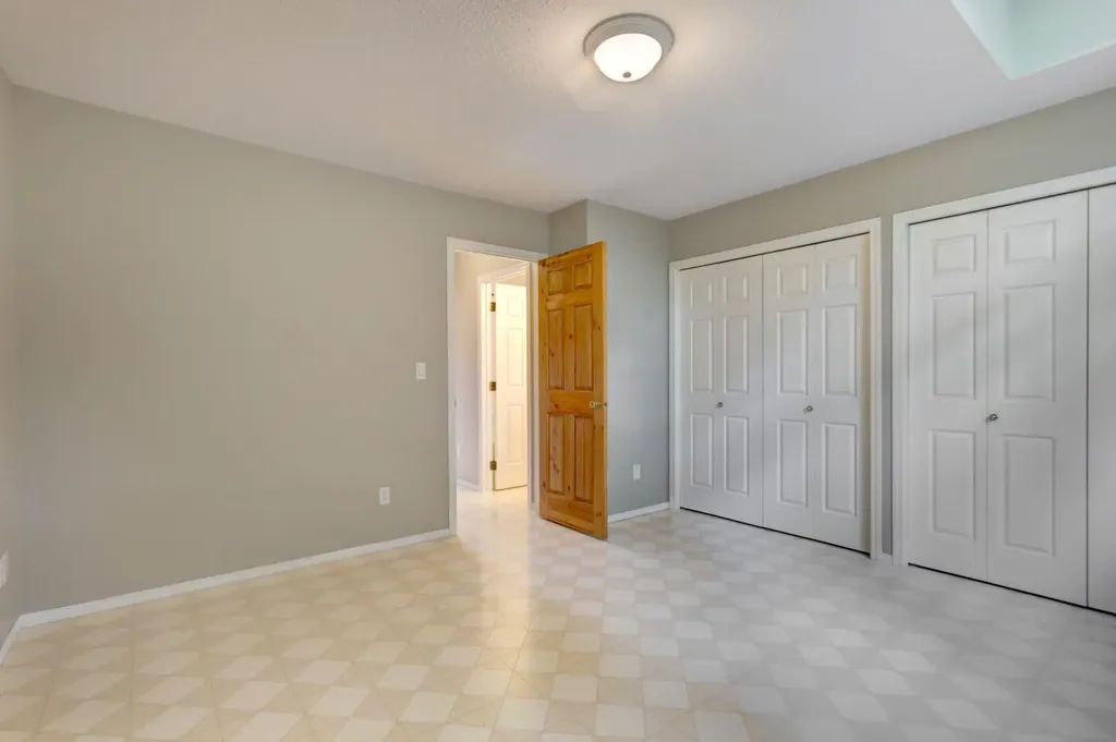 901 Benchlands Trail Canmore AB T1W 2Z8