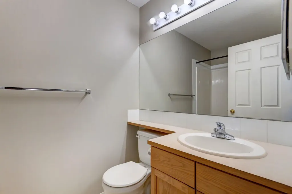 901 Benchlands Trail Canmore AB T1W 2Z8