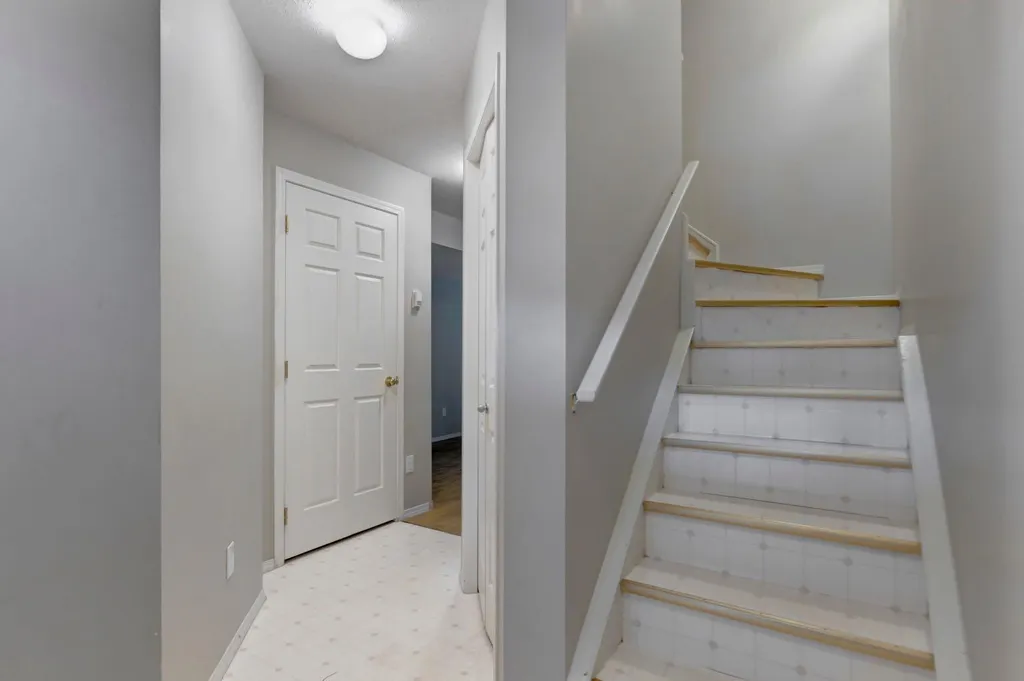 901 Benchlands Trail Canmore AB T1W 2Z8