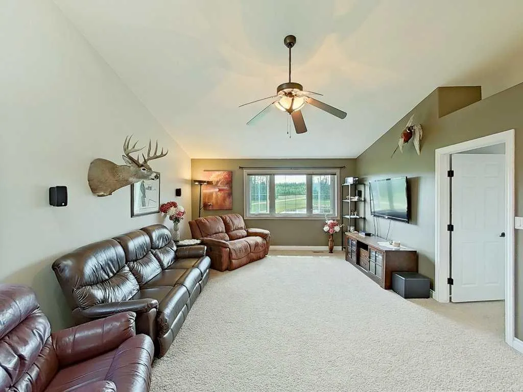 400043 Range Road 6-4 Rural Clearwater County AB T4T 1B7