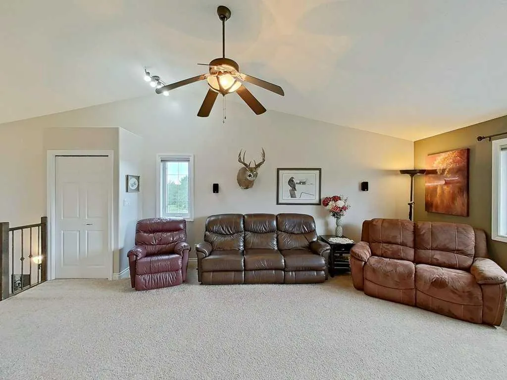 400043 Range Road 6-4 Rural Clearwater County AB T4T 1B7