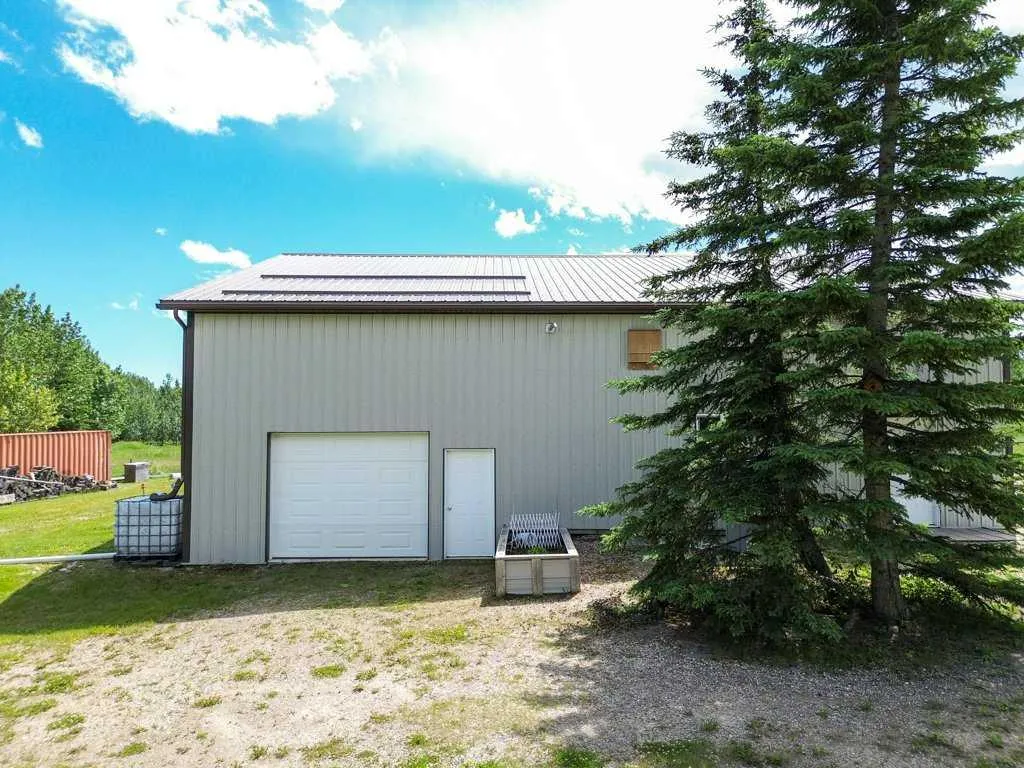 400043 Range Road 6-4 Rural Clearwater County AB T4T 1B7