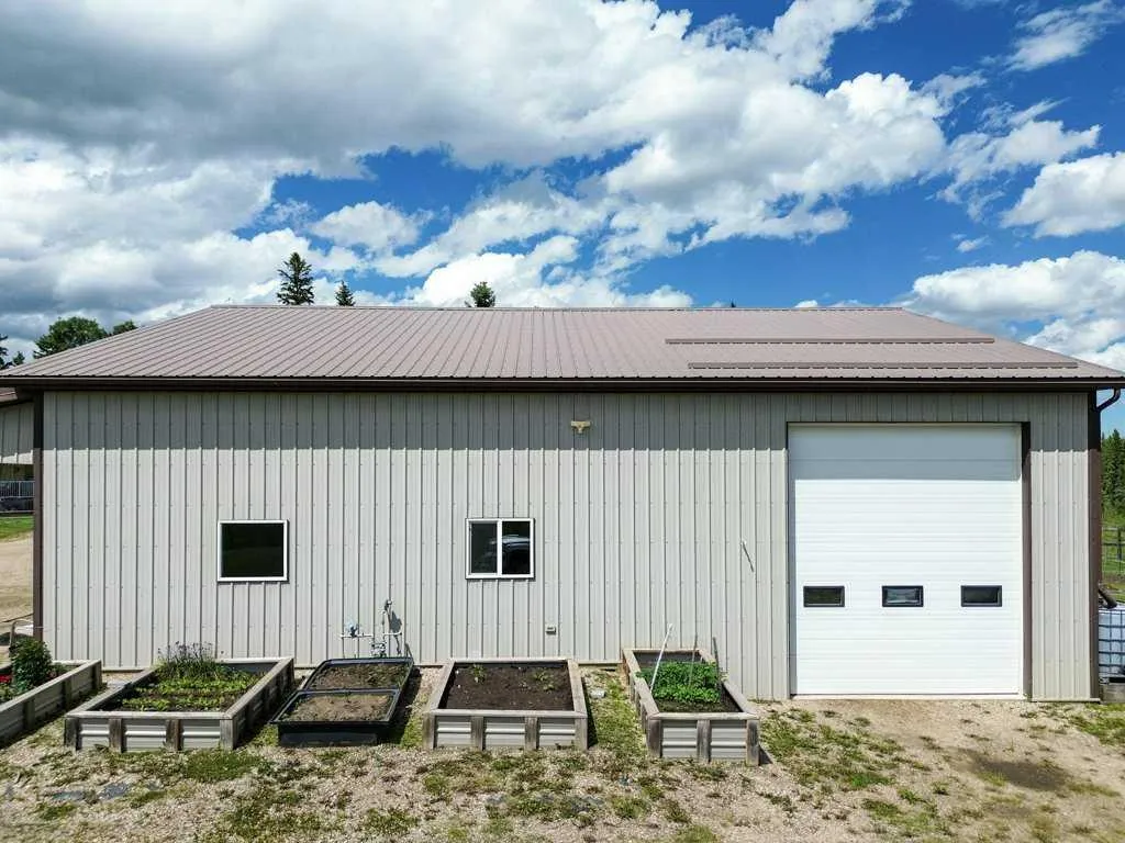 400043 Range Road 6-4 Rural Clearwater County AB T4T 1B7